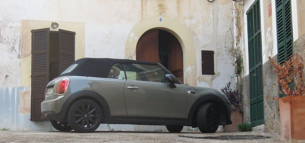 Rental car with parking ticket - how to pay your parking fine in Mallorca