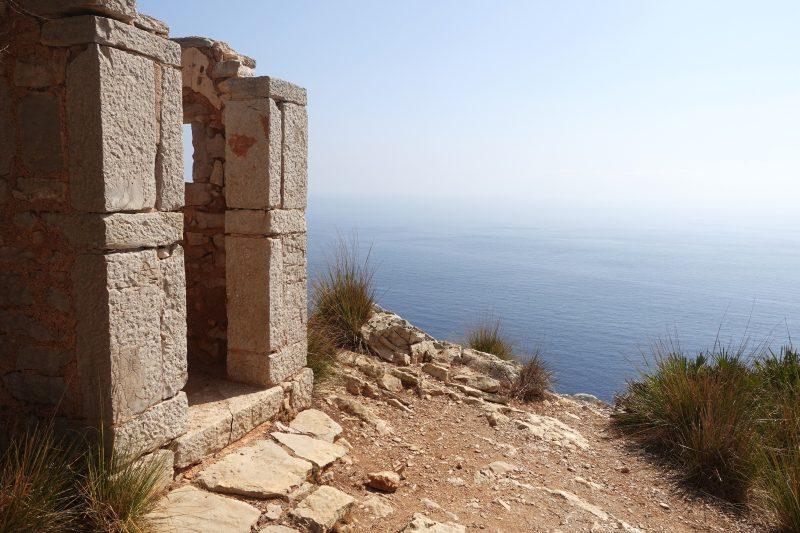 Torre Nova des Cap Vermell - MallorcaDrive